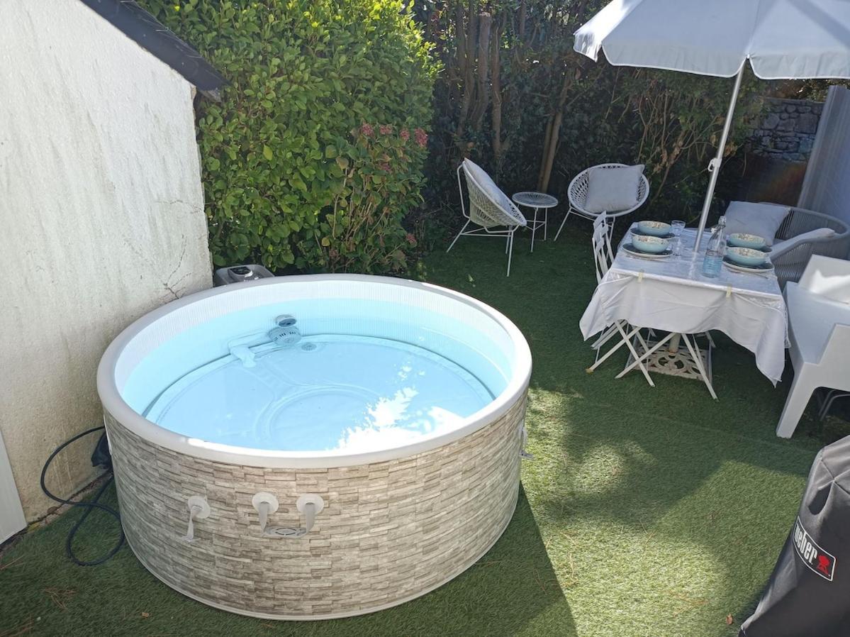 Ty Malauna Jacuzzi La Trinité-sur-Mer Esterno foto